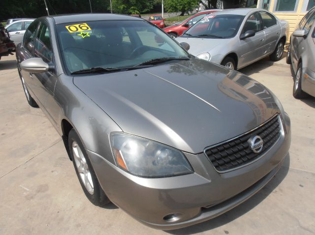 2006 Nissan Altima 2dr Cpe Performance Manual