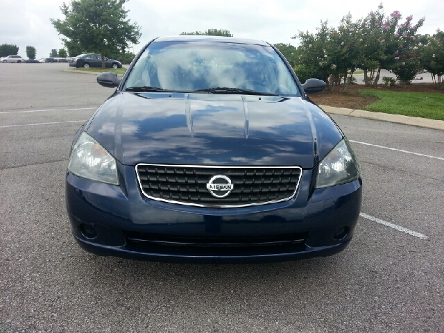2006 Nissan Altima Pickupslt Quad Cab SWB 4WD 4x4 Truck