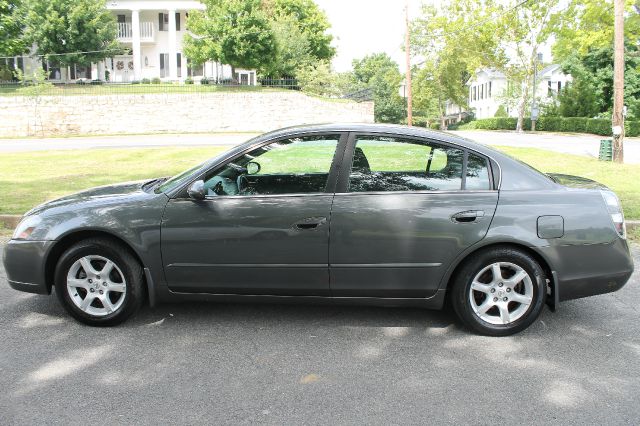 2006 Nissan Altima Pickupslt Quad Cab SWB 4WD 4x4 Truck