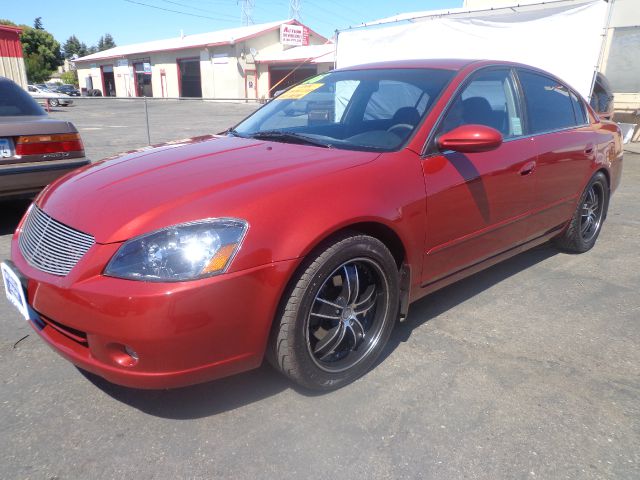 2006 Nissan Altima Pickupslt Quad Cab SWB 4WD 4x4 Truck