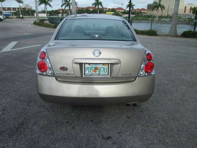 2006 Nissan Altima Pickupslt Quad Cab SWB 4WD 4x4 Truck