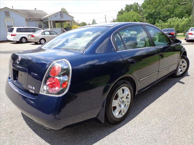 2006 Nissan Altima GT V6 5-spd Manual