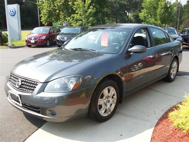 2006 Nissan Altima Pickupslt Quad Cab SWB 4WD 4x4 Truck