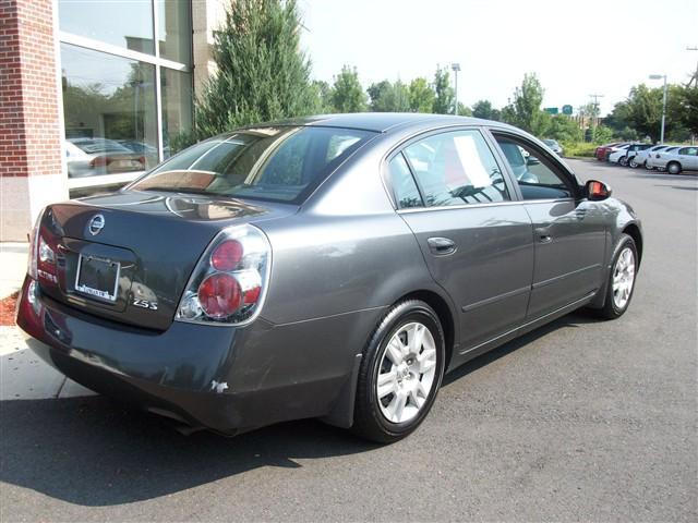 2006 Nissan Altima Pickupslt Quad Cab SWB 4WD 4x4 Truck