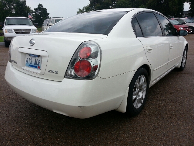 2006 Nissan Altima Unknown