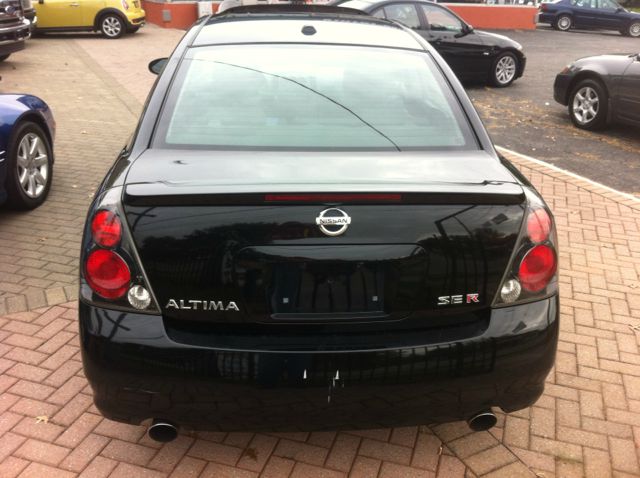 2006 Nissan Altima Crew Cab Standard Box 4-wheel Drive SLE