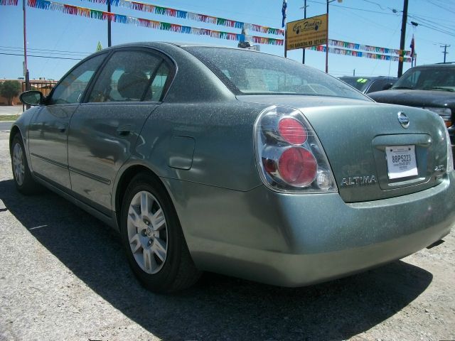 2006 Nissan Altima Pickupslt Quad Cab SWB 4WD 4x4 Truck