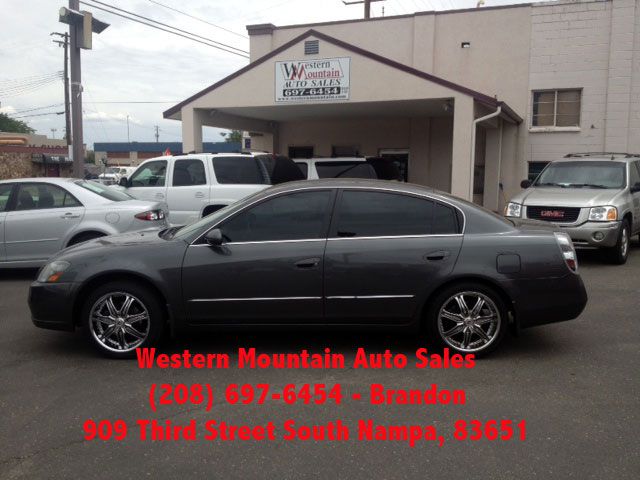 2006 Nissan Altima Pickupslt Quad Cab SWB 4WD 4x4 Truck
