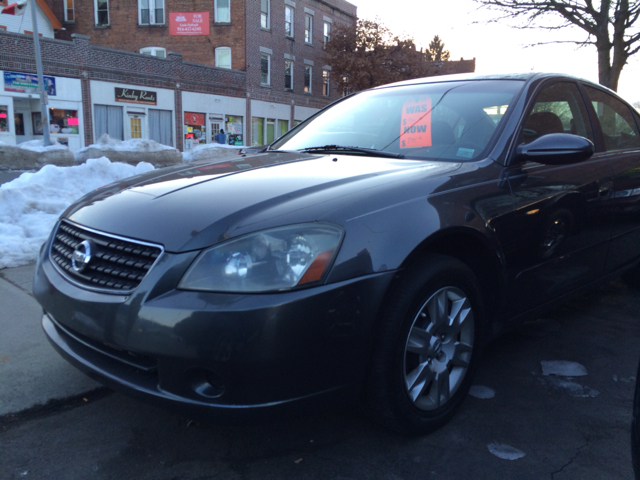 2006 Nissan Altima Pickupslt Quad Cab SWB 4WD 4x4 Truck