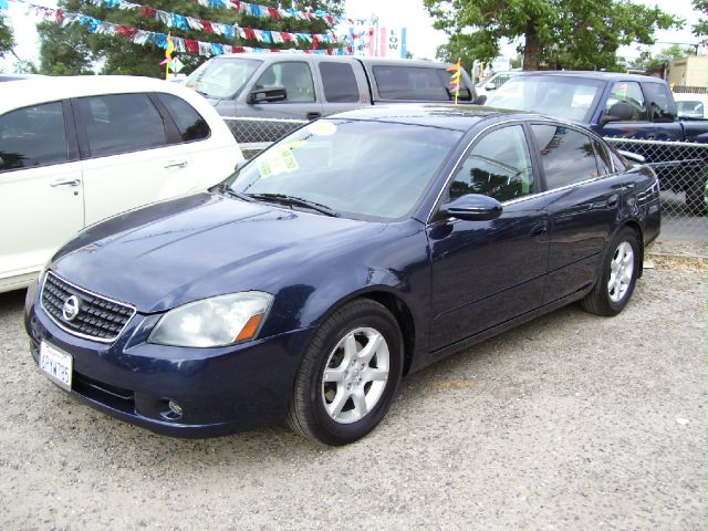 2006 Nissan Altima T6/ AWD