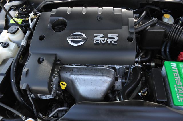 2006 Nissan Altima Pickupslt Quad Cab SWB 4WD 4x4 Truck