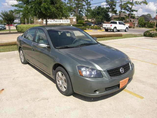 2006 Nissan Altima Pickupslt Quad Cab SWB 4WD 4x4 Truck