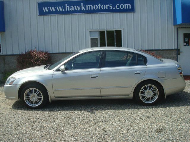 2006 Nissan Altima Pickupslt Quad Cab SWB 4WD 4x4 Truck