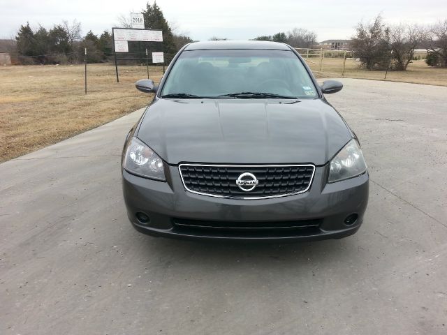 2006 Nissan Altima Pickupslt Quad Cab SWB 4WD 4x4 Truck