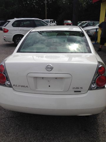 2006 Nissan Altima Pickupslt Quad Cab SWB 4WD 4x4 Truck