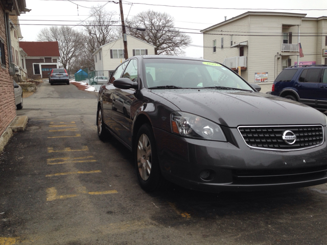 2006 Nissan Altima Pickupslt Quad Cab SWB 4WD 4x4 Truck