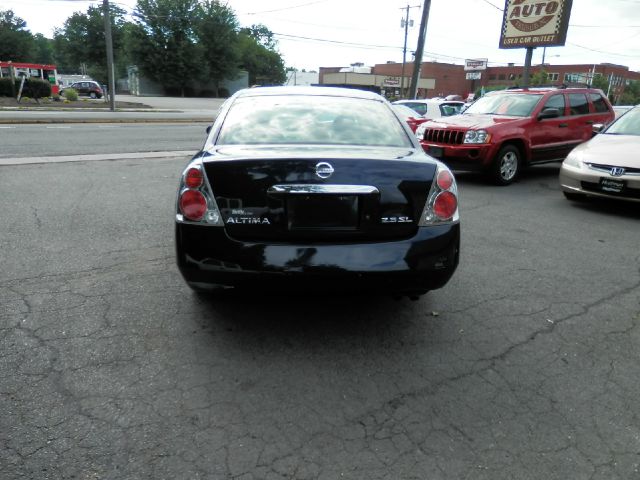 2006 Nissan Altima Pickupslt Quad Cab SWB 4WD 4x4 Truck