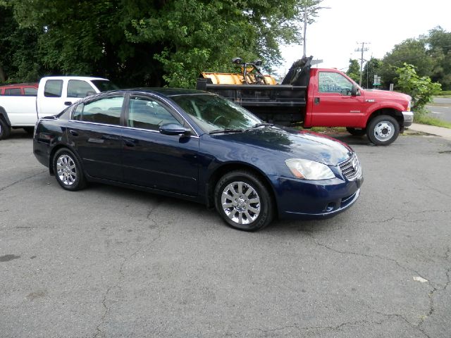 2006 Nissan Altima Pickupslt Quad Cab SWB 4WD 4x4 Truck