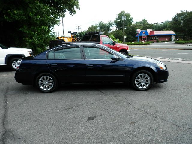 2006 Nissan Altima Pickupslt Quad Cab SWB 4WD 4x4 Truck