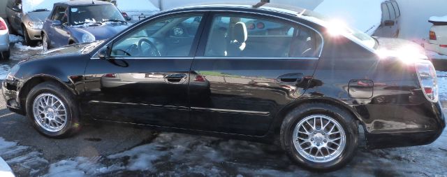 2006 Nissan Altima Pickupslt Quad Cab SWB 4WD 4x4 Truck