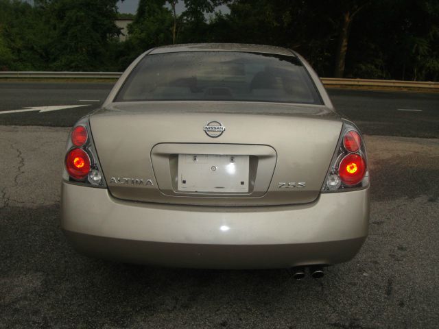2006 Nissan Altima Pickupslt Quad Cab SWB 4WD 4x4 Truck