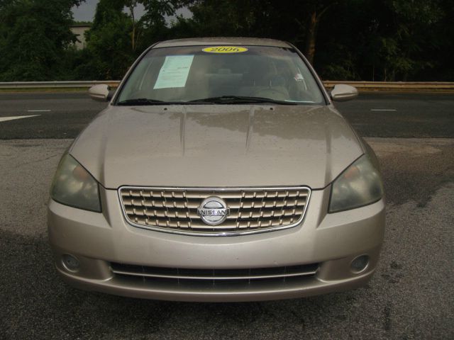 2006 Nissan Altima Pickupslt Quad Cab SWB 4WD 4x4 Truck