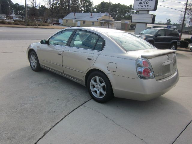 2006 Nissan Altima Pickupslt Quad Cab SWB 4WD 4x4 Truck