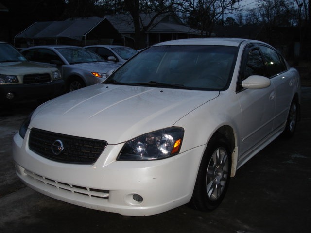 2006 Nissan Altima Pickupslt Quad Cab SWB 4WD 4x4 Truck