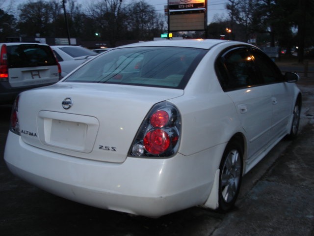 2006 Nissan Altima Pickupslt Quad Cab SWB 4WD 4x4 Truck