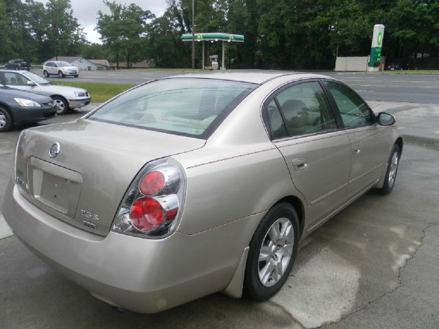 2006 Nissan Altima Pickupslt Quad Cab SWB 4WD 4x4 Truck