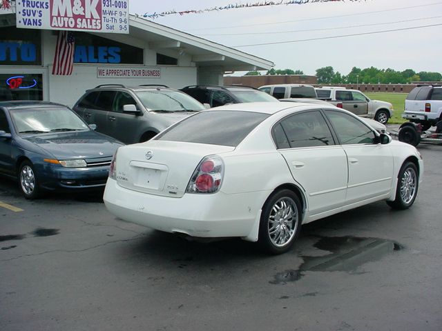 2006 Nissan Altima Pickupslt Quad Cab SWB 4WD 4x4 Truck