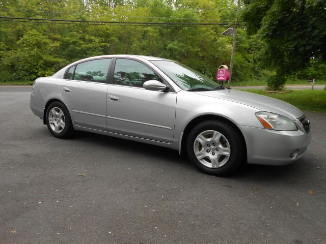 2006 Nissan Altima Pickupslt Quad Cab SWB 4WD 4x4 Truck
