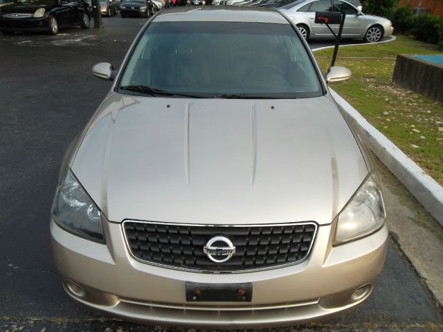 2006 Nissan Altima Pickupslt Quad Cab SWB 4WD 4x4 Truck