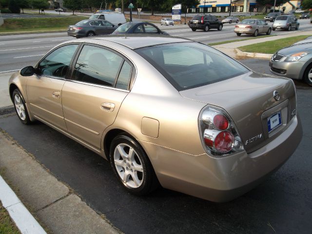 2006 Nissan Altima Pickupslt Quad Cab SWB 4WD 4x4 Truck