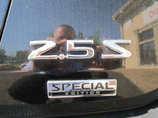 2006 Nissan Altima Pickupslt Quad Cab SWB 4WD 4x4 Truck