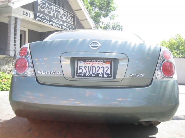 2006 Nissan Altima Pickupslt Quad Cab SWB 4WD 4x4 Truck