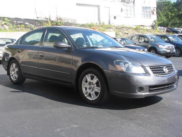 2006 Nissan Altima Pickupslt Quad Cab SWB 4WD 4x4 Truck