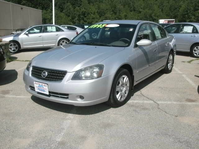 2006 Nissan Altima 152.2 WB