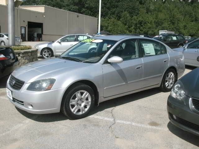 2006 Nissan Altima 152.2 WB