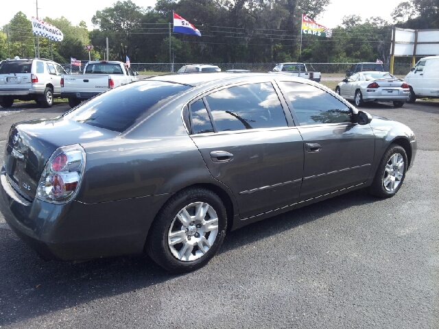 2006 Nissan Altima Pickupslt Quad Cab SWB 4WD 4x4 Truck