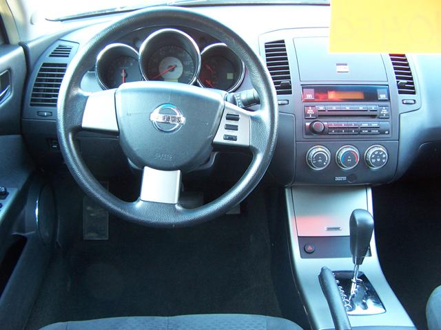2006 Nissan Altima 2WD Crew Cab 140.5 Laramie