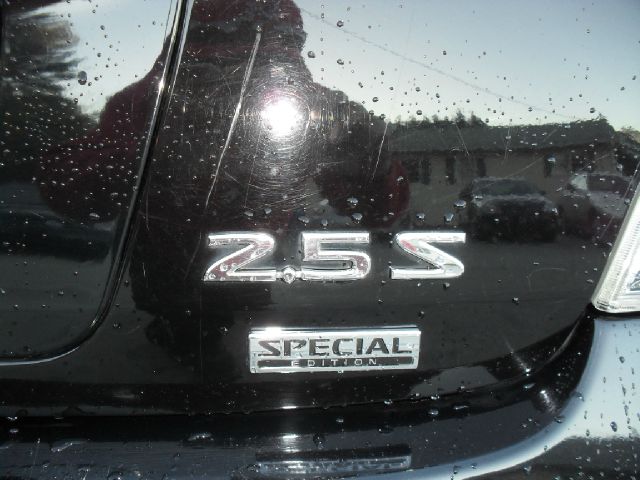 2006 Nissan Altima Pickupslt Quad Cab SWB 4WD 4x4 Truck