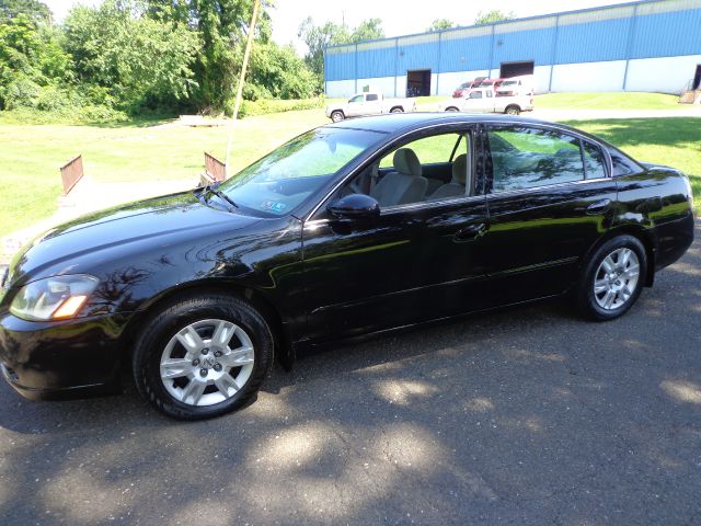 2006 Nissan Altima Pickupslt Quad Cab SWB 4WD 4x4 Truck