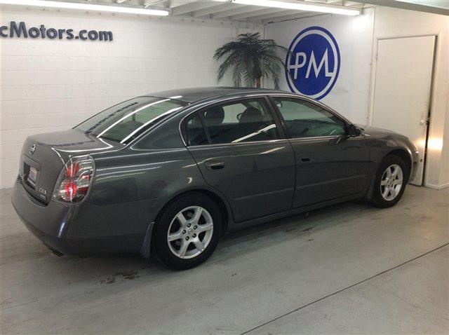 2006 Nissan Altima 1997 Isuzu S