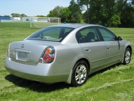 2006 Nissan Altima Pickupslt Quad Cab SWB 4WD 4x4 Truck