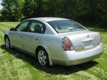 2006 Nissan Altima Pickupslt Quad Cab SWB 4WD 4x4 Truck