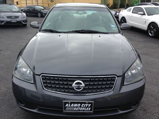 2006 Nissan Altima LE