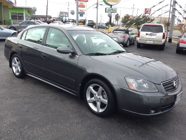 2006 Nissan Altima LE
