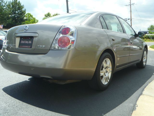 2006 Nissan Altima Pickupslt Quad Cab SWB 4WD 4x4 Truck