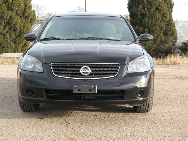 2006 Nissan Altima Convertible 6 SPD NAVI